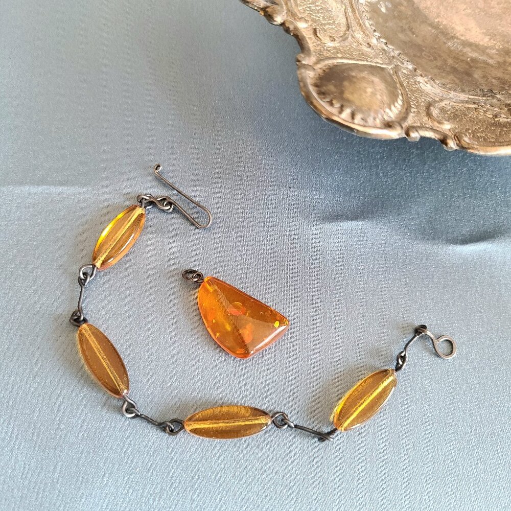 Vintage bracelet and pendant.